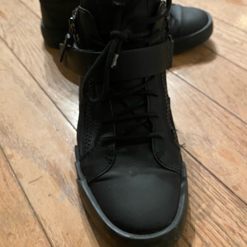 Giuseppe Gianotti Shoes Size 8
